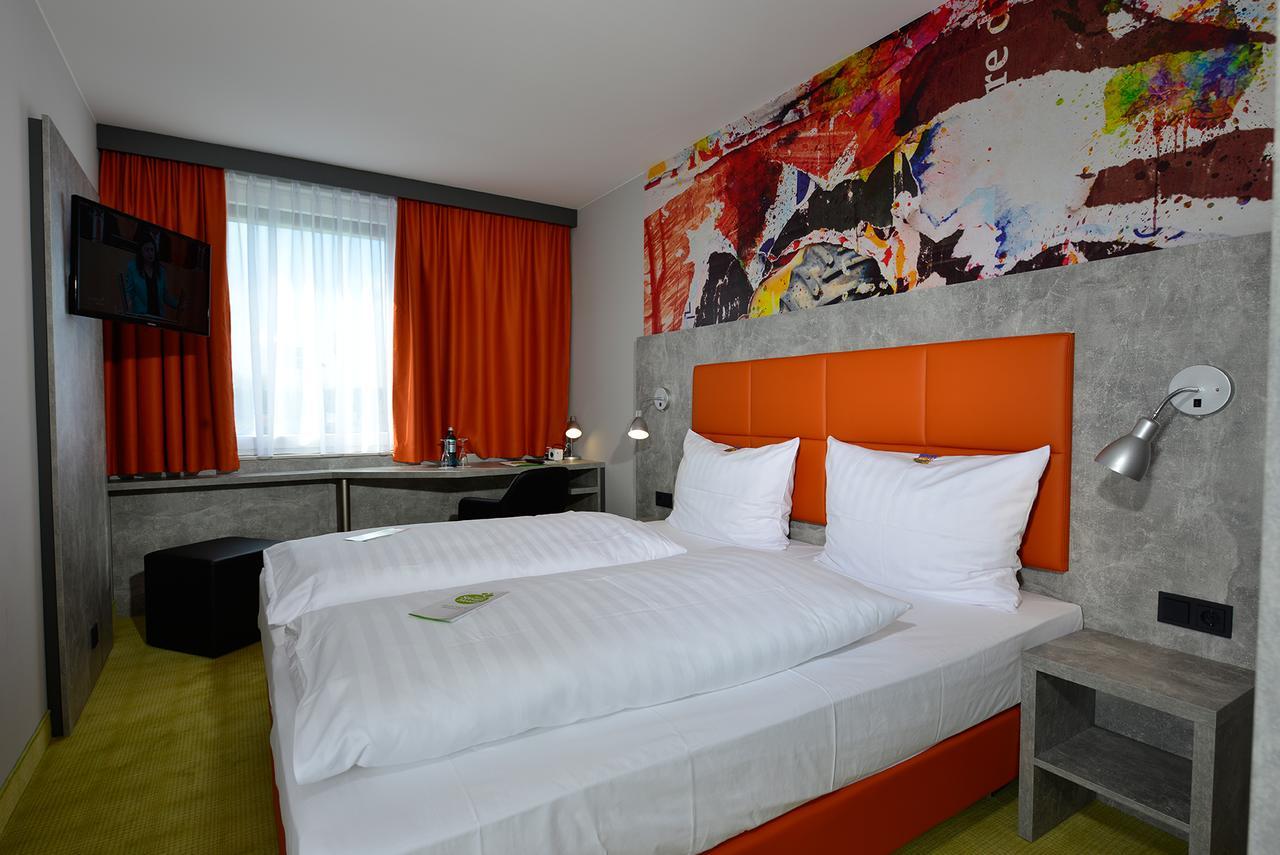 Sleepysleepy Hotel Giessen Linden  Exterior photo